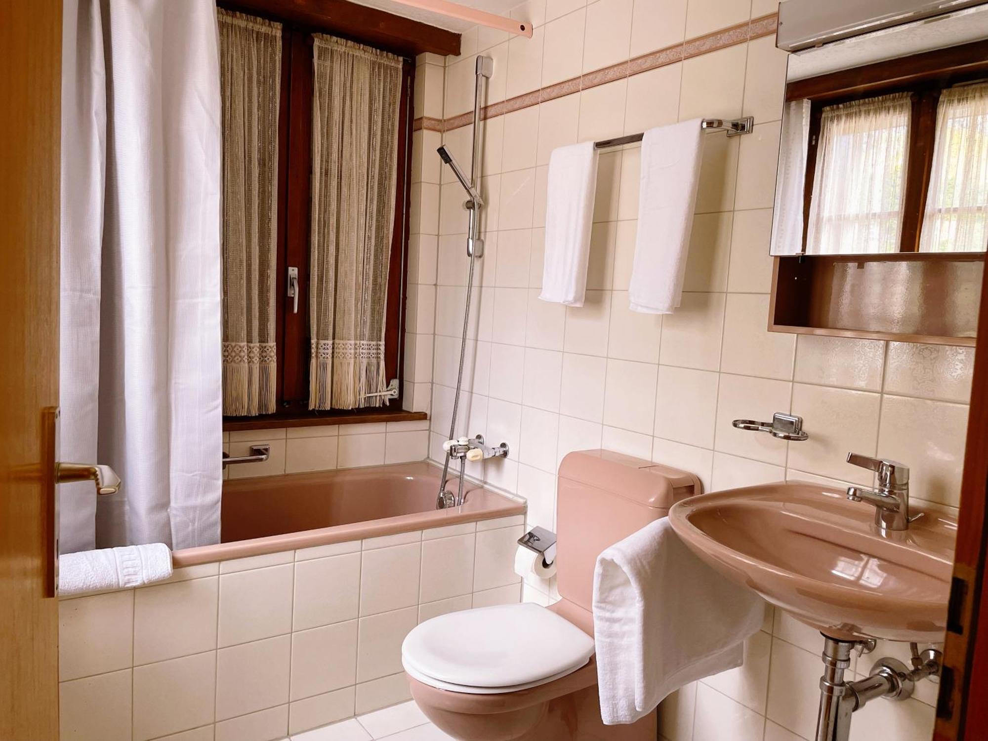 Hotel Gemmi Leukerbad Ruang foto